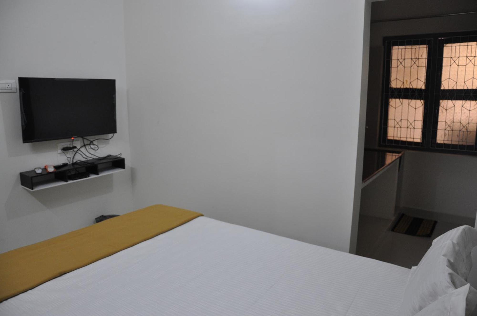 Alaya Rooms Tiruchirappalli Eksteriør bilde